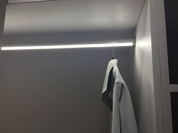 Tìm hiểu một số phụ kiện nhôm định hình LED cơ bản