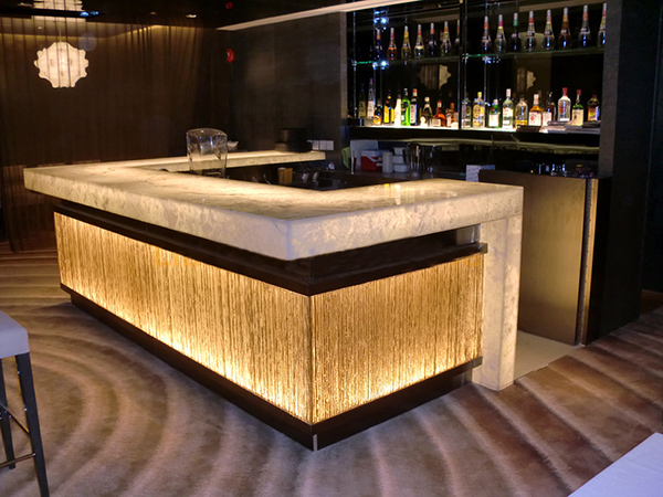 Nghệ thuật đèn LED trang trí quán coffee